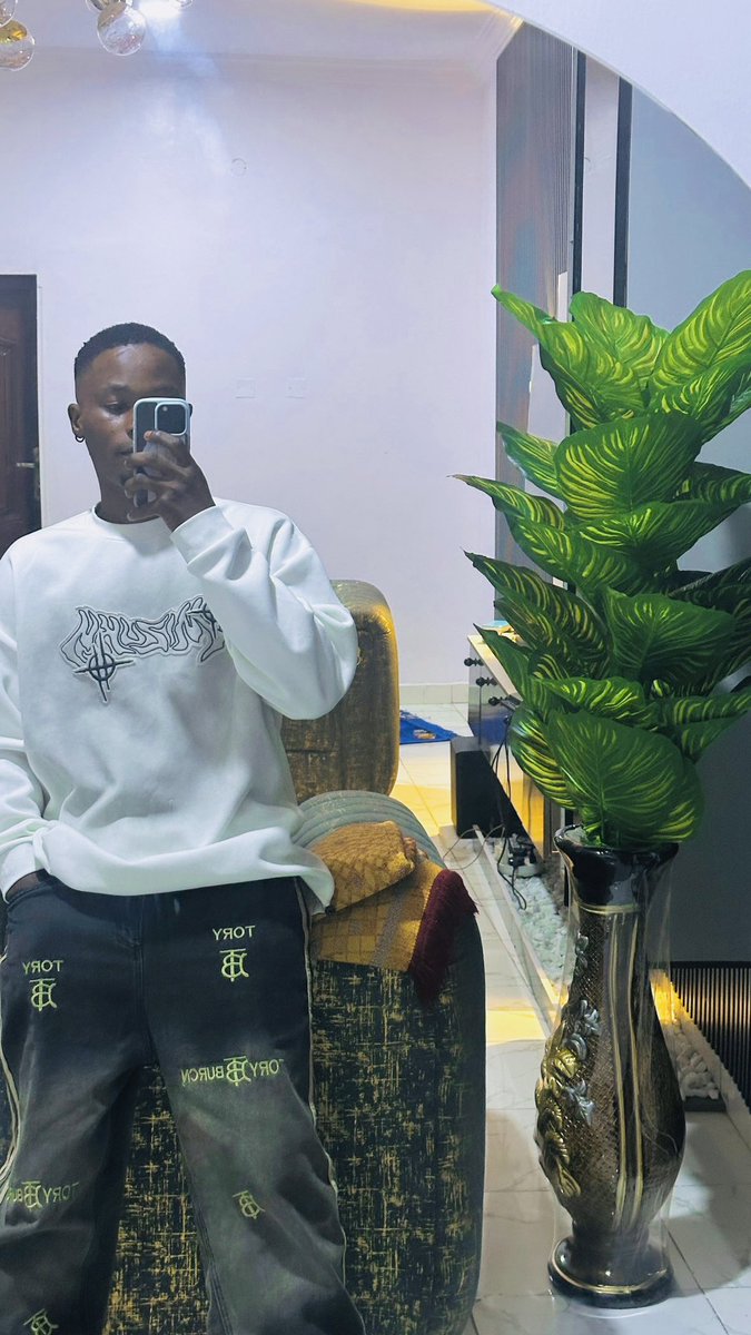 Ola🥤❤️👽🪼 tweet media