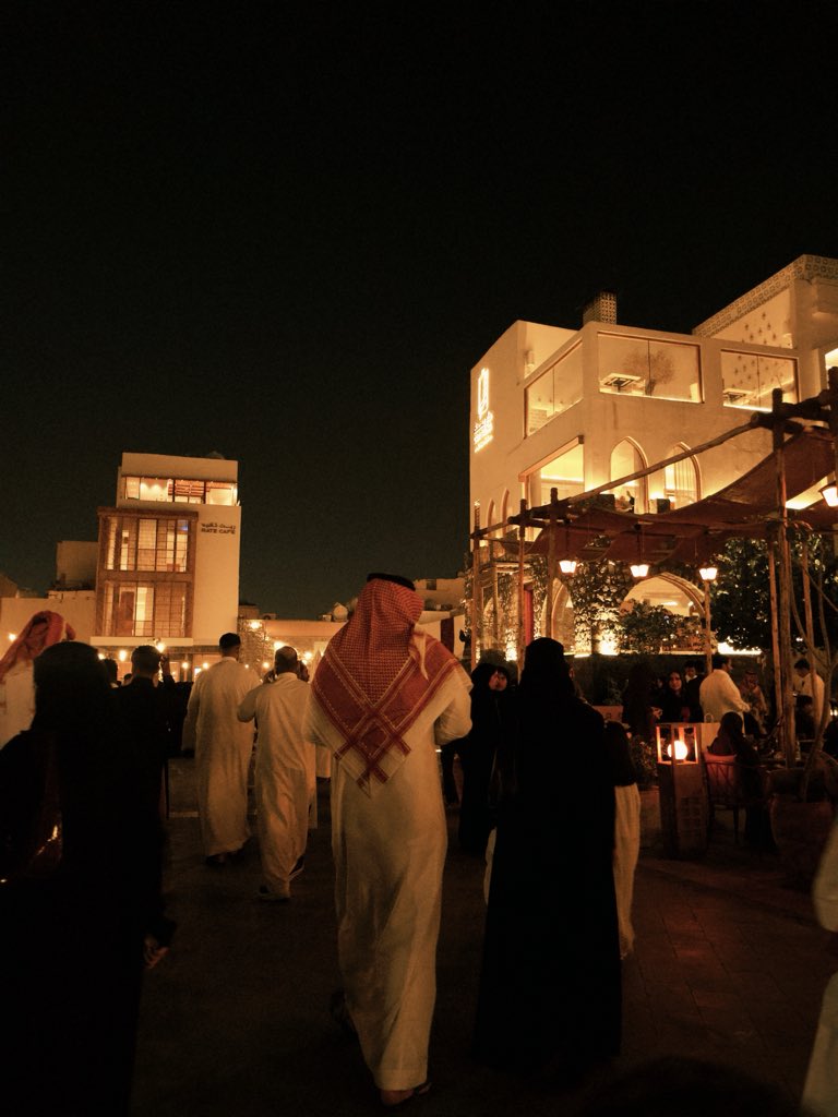 Vv_il70's tweet photo. رمضان المدينه غير⭐️ https://t.co/3SX7N9daS0
