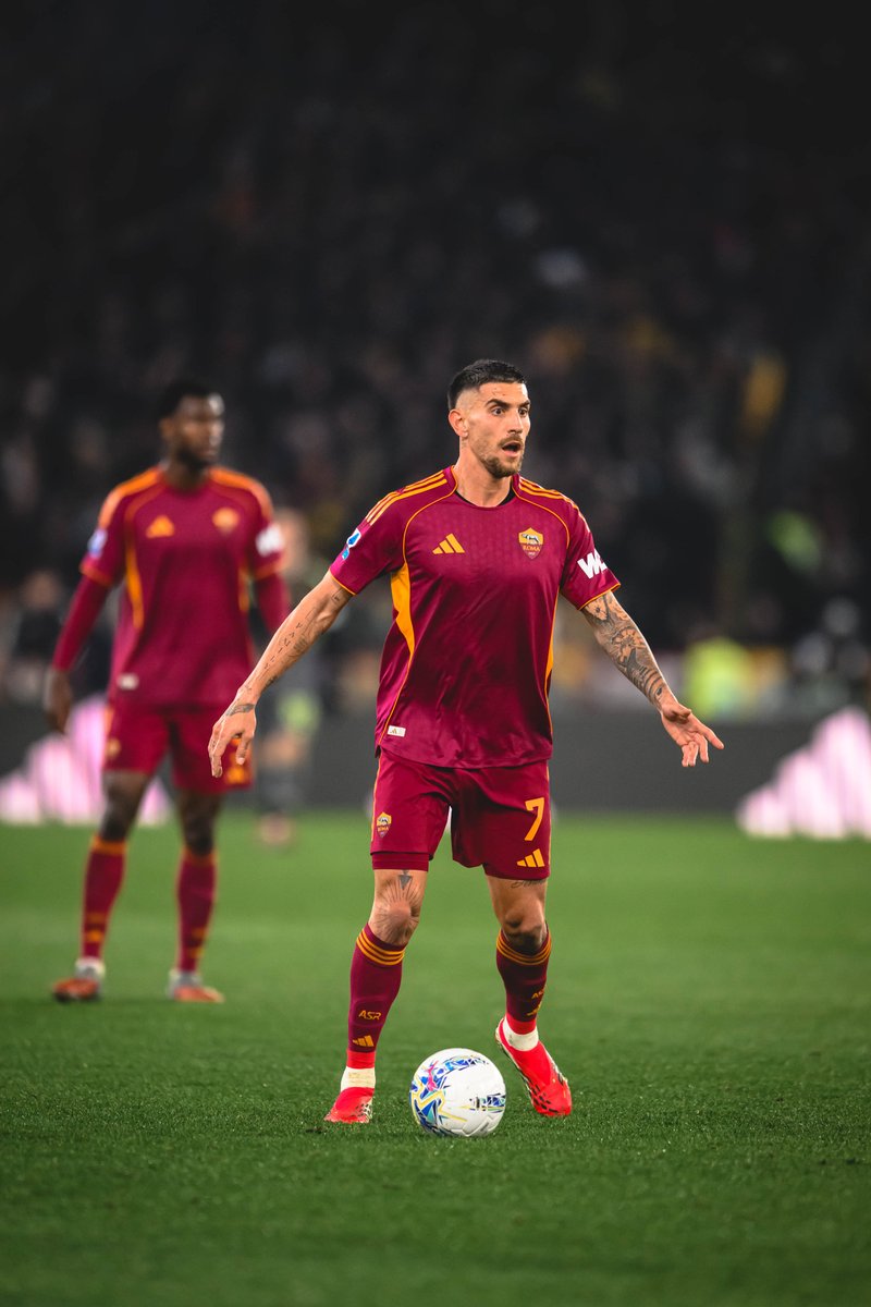 ASRomaEN's tweet image. 🔁 | One more sub

⬆ Pisilli
⬇ Pellegrini

#ASRoma #RomaCremonese