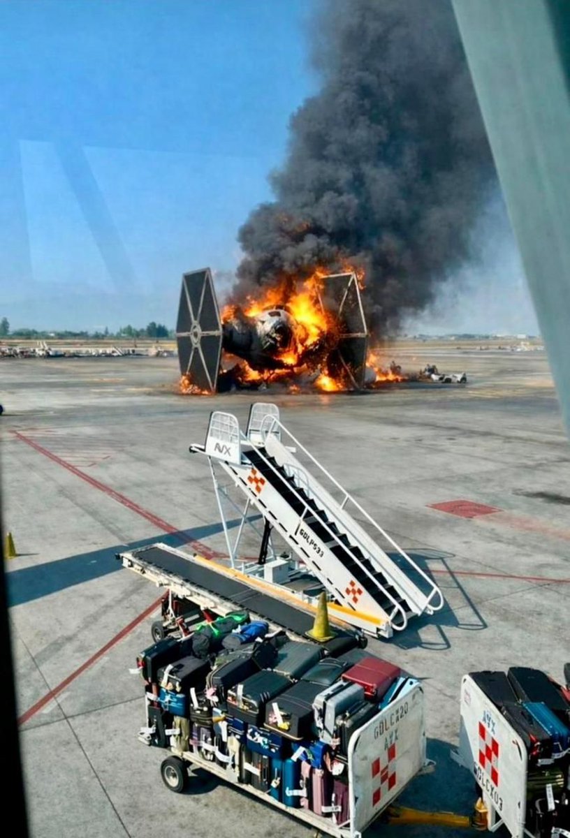 No solo abatieron a EL Mencho, también le dieron en la madre a Darth Vader.

Dejen de difundir noticias falsas.