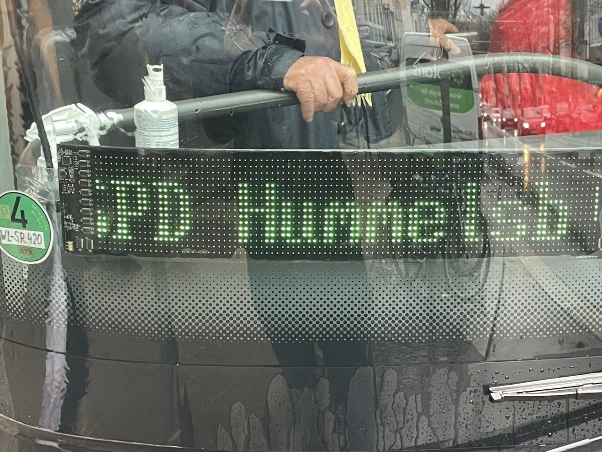 Das war eine schöne politische Tagesfahrt nach Hildesheim.
Zuerst gutes Gespräch mit Antonia Hillberg bei einem leckeren Frühstück!
Dann Stadtführung und Dombesichtigung und noch etwas gemeinsame Zeit im Café, bevor es schon wieder zurückging!