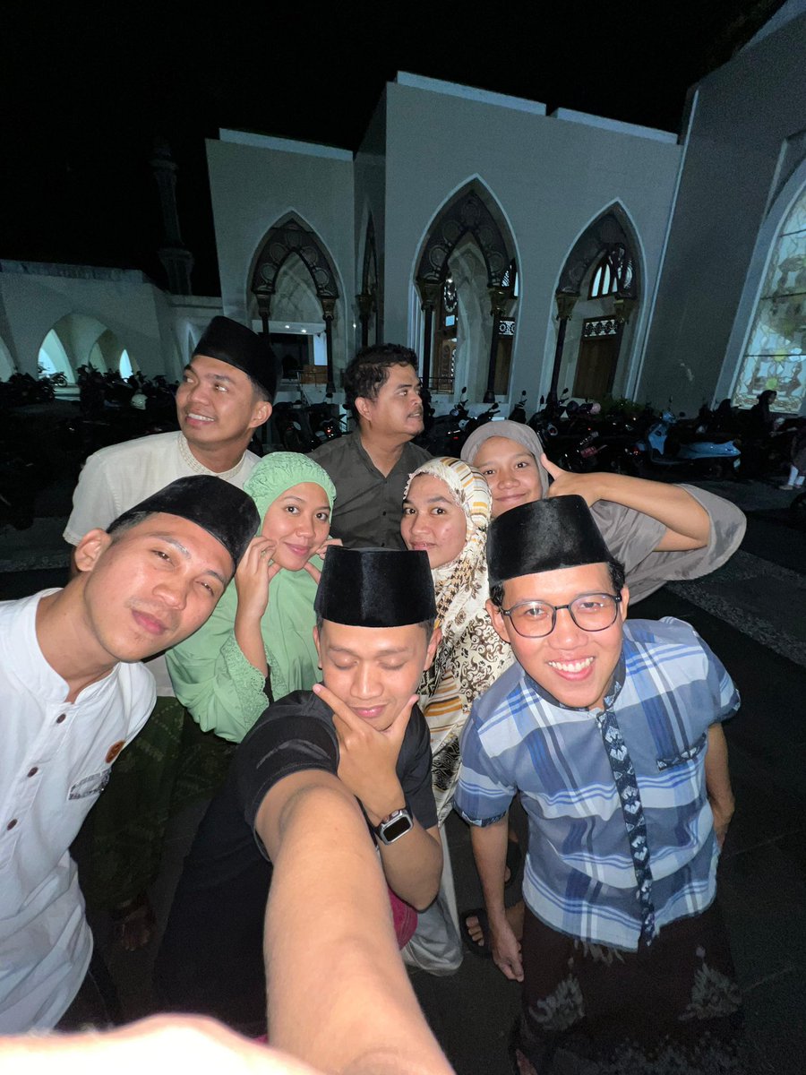danyshaputra48's tweet photo. 5/30 Ramadhan.. tiap ramadhan punya cerita yang berbeda https://t.co/Y428VJNgQN