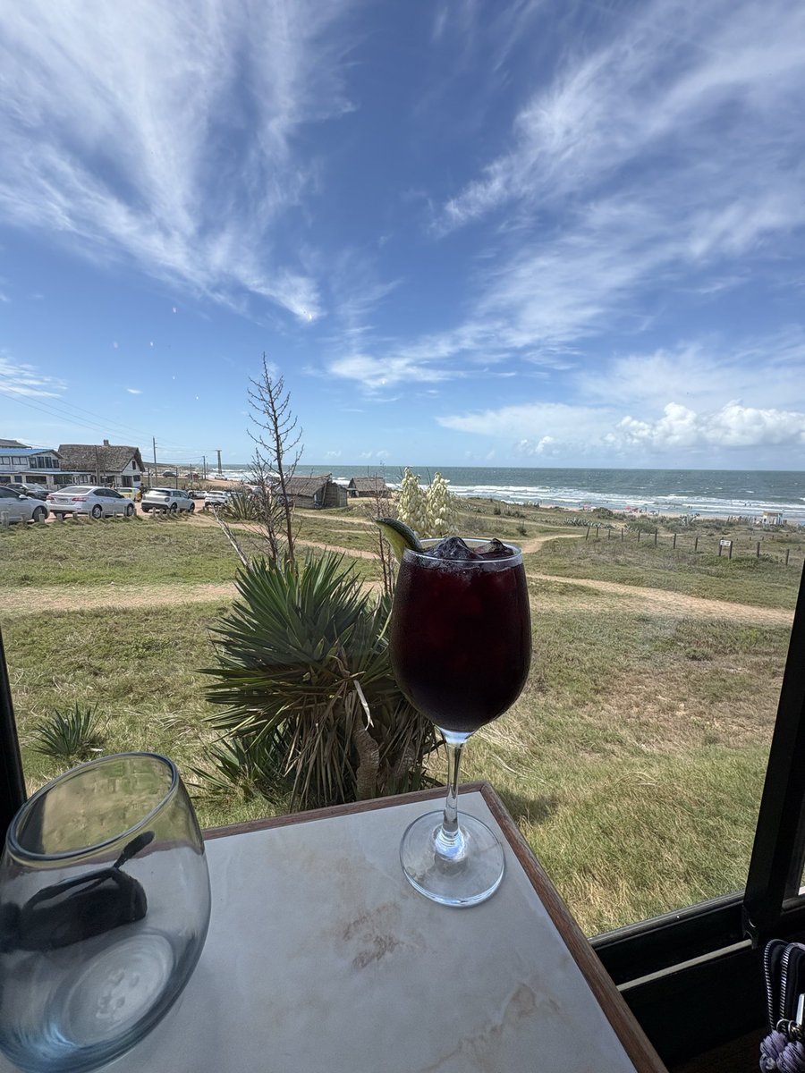 No termina la temporada playa sol y mar si no se pisa Rocha, ahora si, A laburar,  y hasta la próxima punta del diablo 🤍