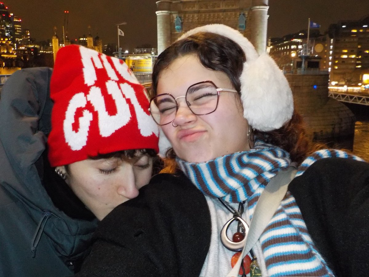 otro 22/2 a las 22:22 💘 te quiero