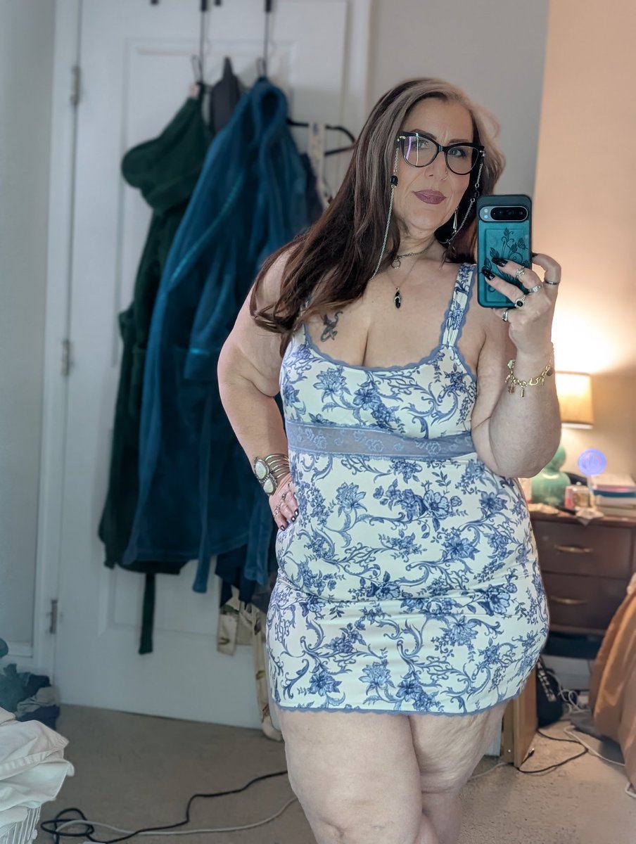 Sjarseneault1's tweet photo. I just got my @adoreme #elitebox and I think the pjs are the only pictures I can share on regular social media.
This month was 🔥🔥🌶️ SPICY! 🔥🔥🌶️
If you want to see the rest, think about subscribing...
https://t.co/rPZ3d8GdGI
#bbw #curvy #milf #lingerie https://t.co/uIRRhwkKuX