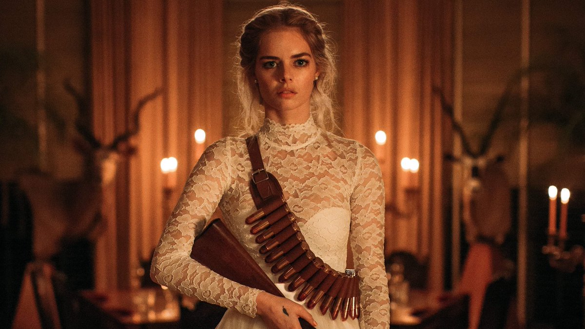 Happy birthday to the scream queen herself, Samara Weaving!