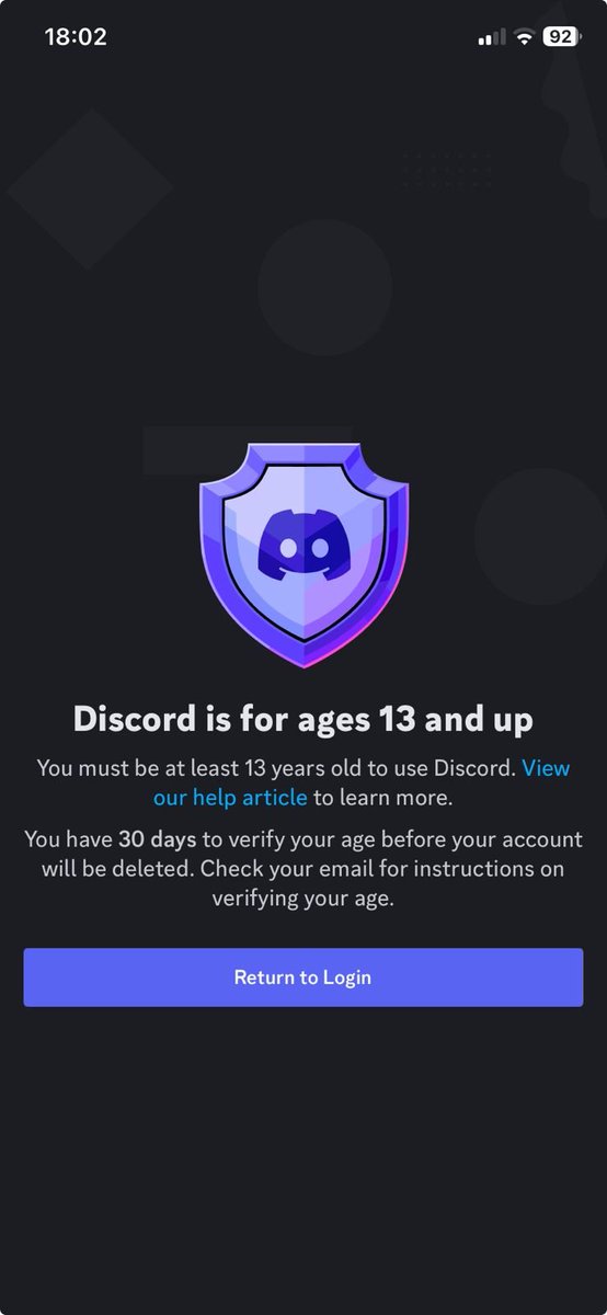 Tá dando certo viu <a href="/discord/">Discord</a> 

Obrigado por achar que eu nasci 17 anos depois do que dizem meus documentos no meio de um dia de scrims 🤗