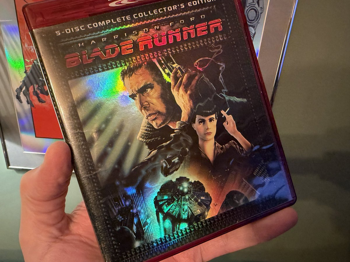 the4kCollectivE's tweet image. Picked up a cheap copy of this. BladeRunner HD-DVD with all the cuts as my own copy from Day One has rotted. 

Fingers crossed this works. Will be able to try it out since I have the Toshiba HD-XE1 hooked up. 

#HDDVD #PhysicalMedia #BladeRunner