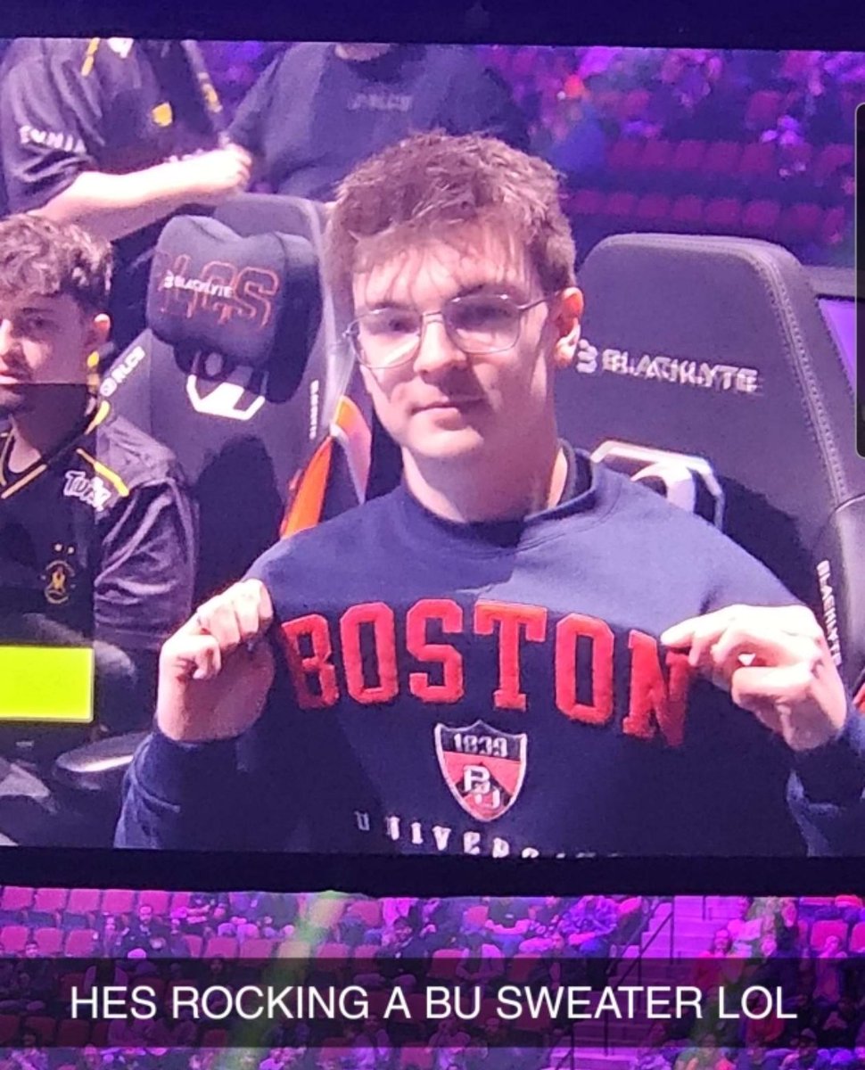 CompetitiveApex tweet media