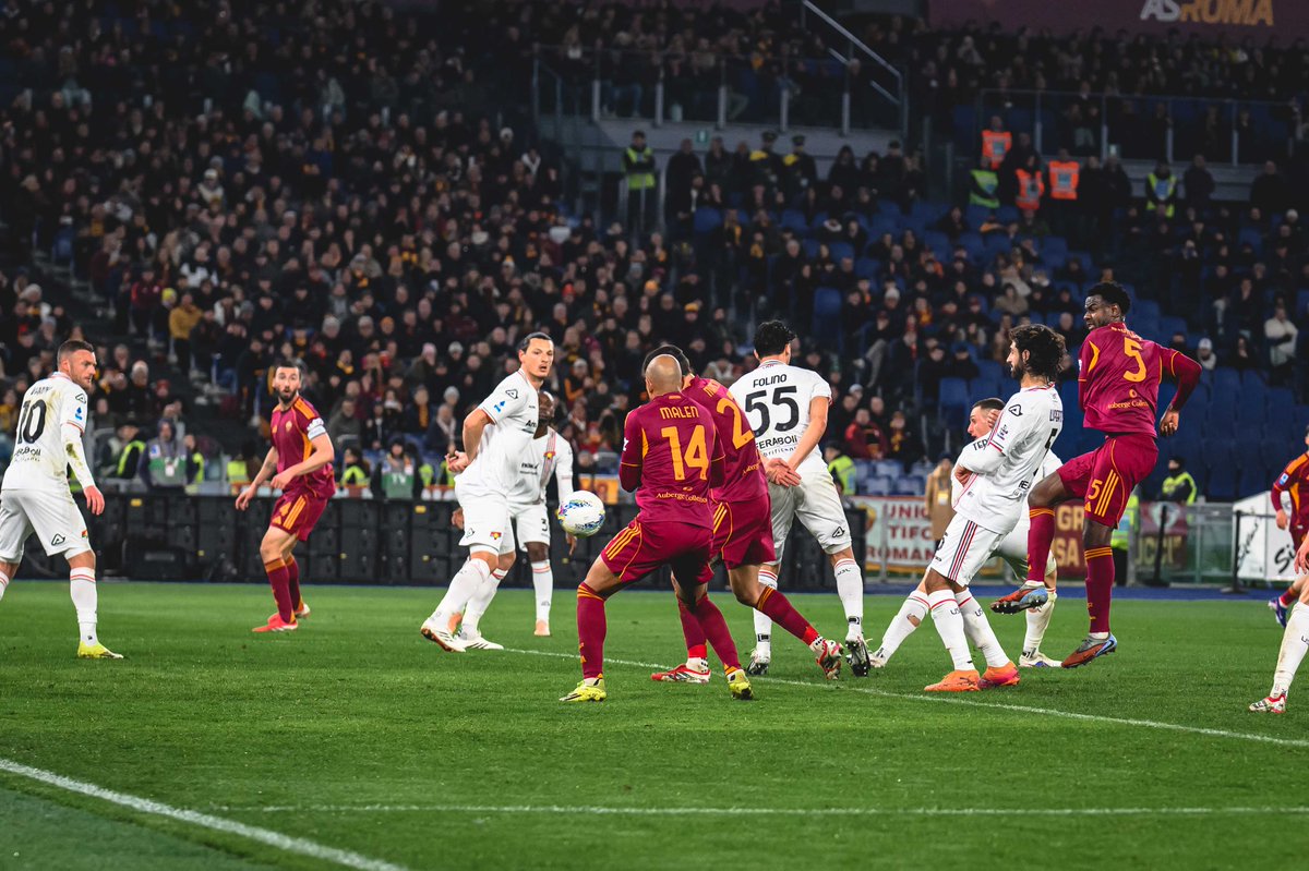 OfficialASRoma's tweet image. 🎯5⃣

#RomaCremonese 3-0