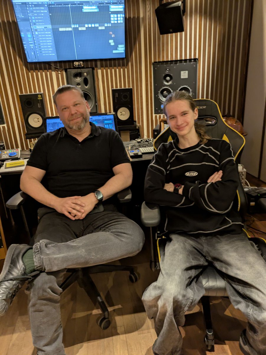 Tony Koniak tweet media