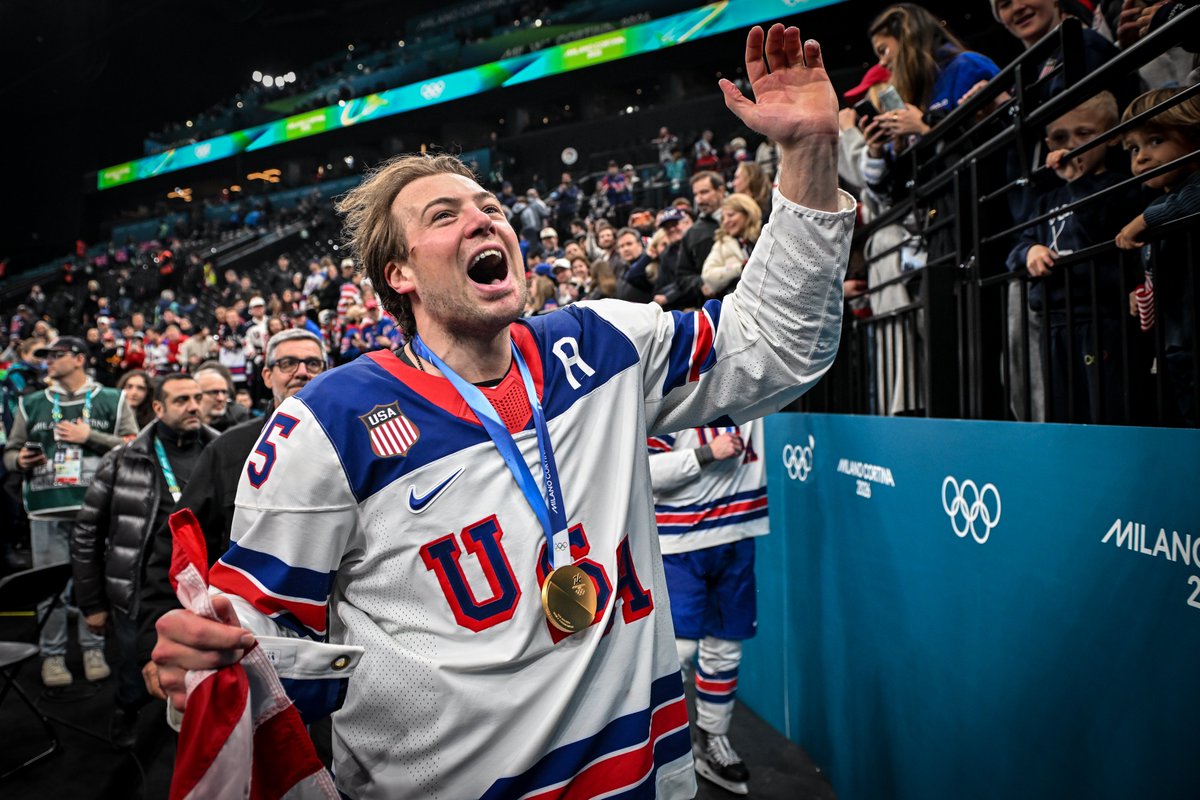 Boston Bruins tweet media