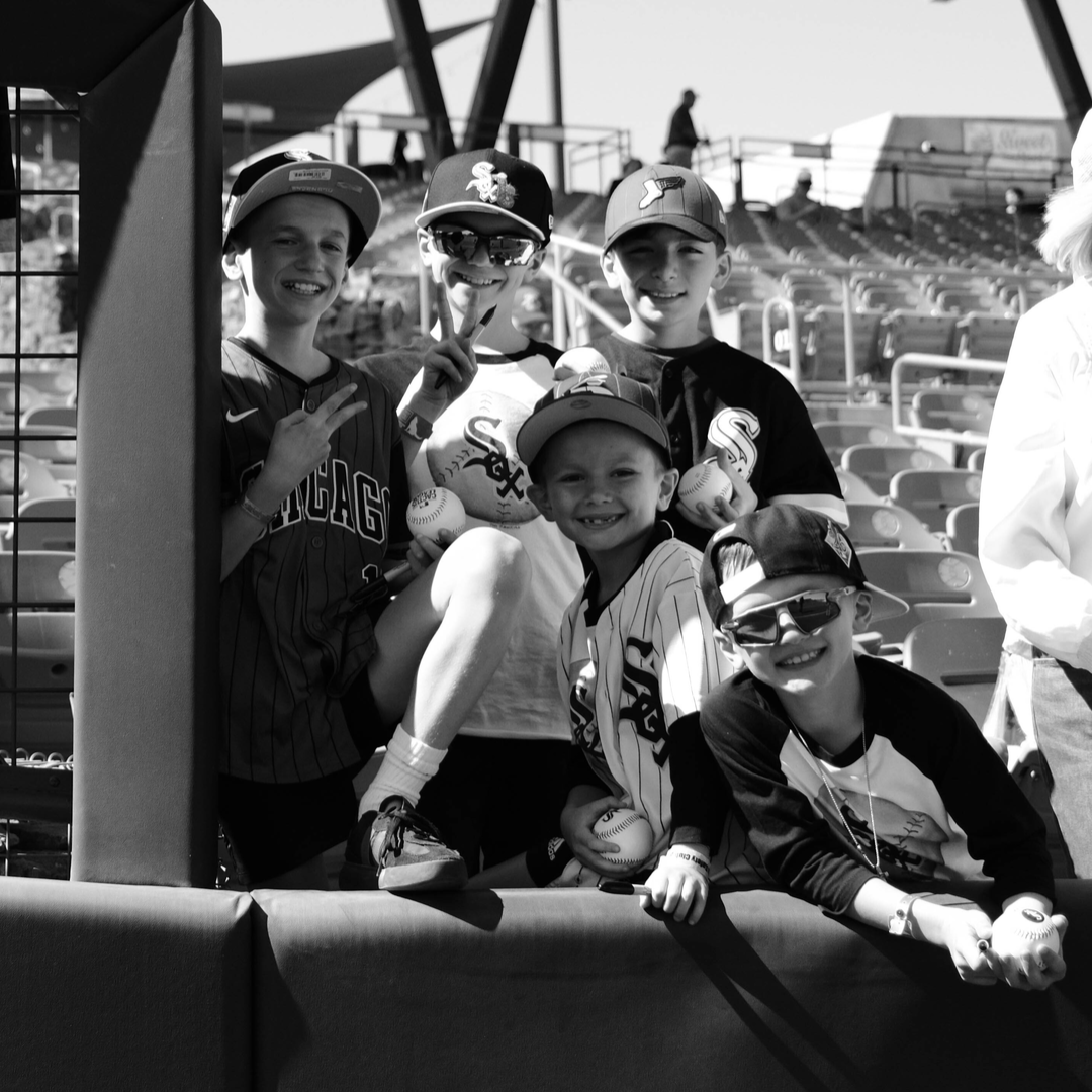 being at the ballpark with friends >>>