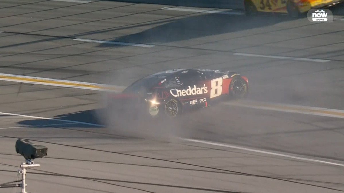 issammassi99's tweet photo. That win for Kyle Busch is never coming, is it... #NASCAR https://t.co/p75nsn0BRe