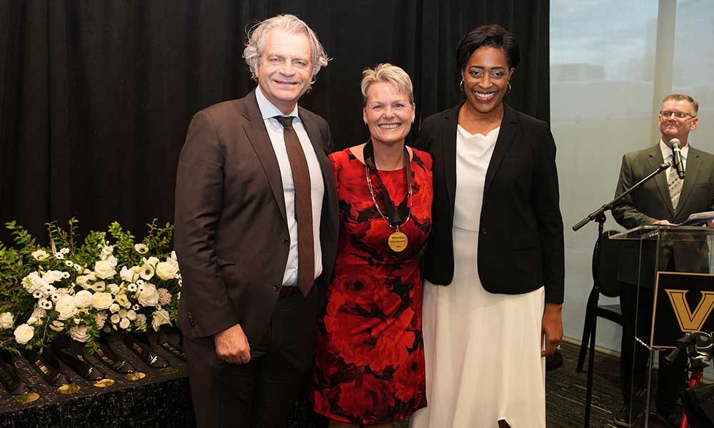 Vanderbilt Swimming tweet media