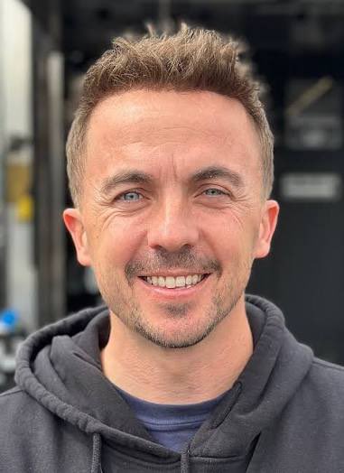 KortM's tweet image. Warum moderiert Frankie Muniz #sterntv 🤔😬 #ibes