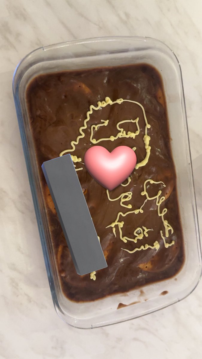 النتيجة☺️
والله ياعلي خط يخليك تصوم يومين 

قسم بالله خطي حلو بس مدري شفي امه هنا