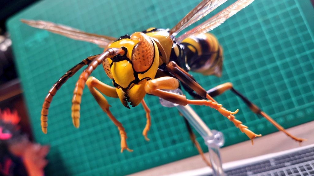 1日1フィギュア フィギュア167 このキアシナガバチもいい感じ