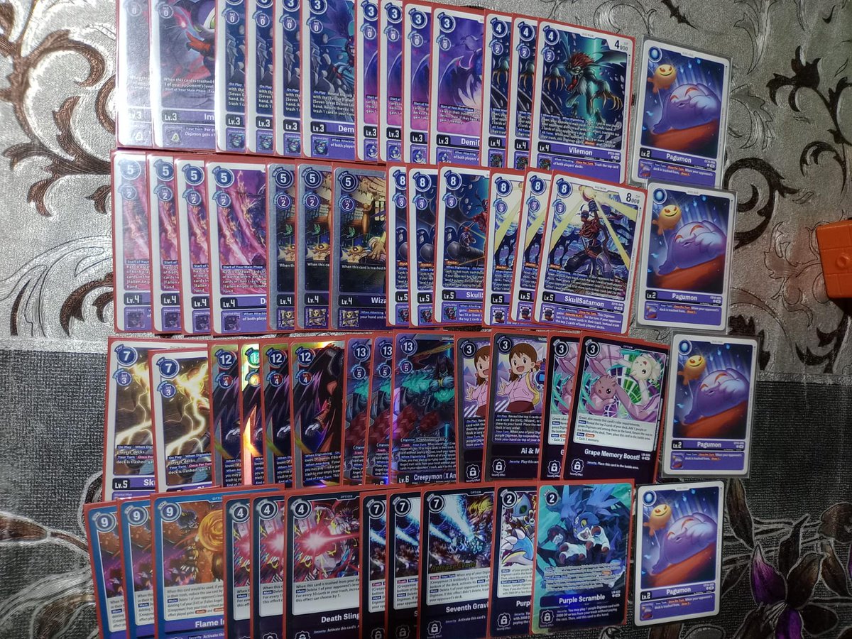 Digimon en Catan tweet media