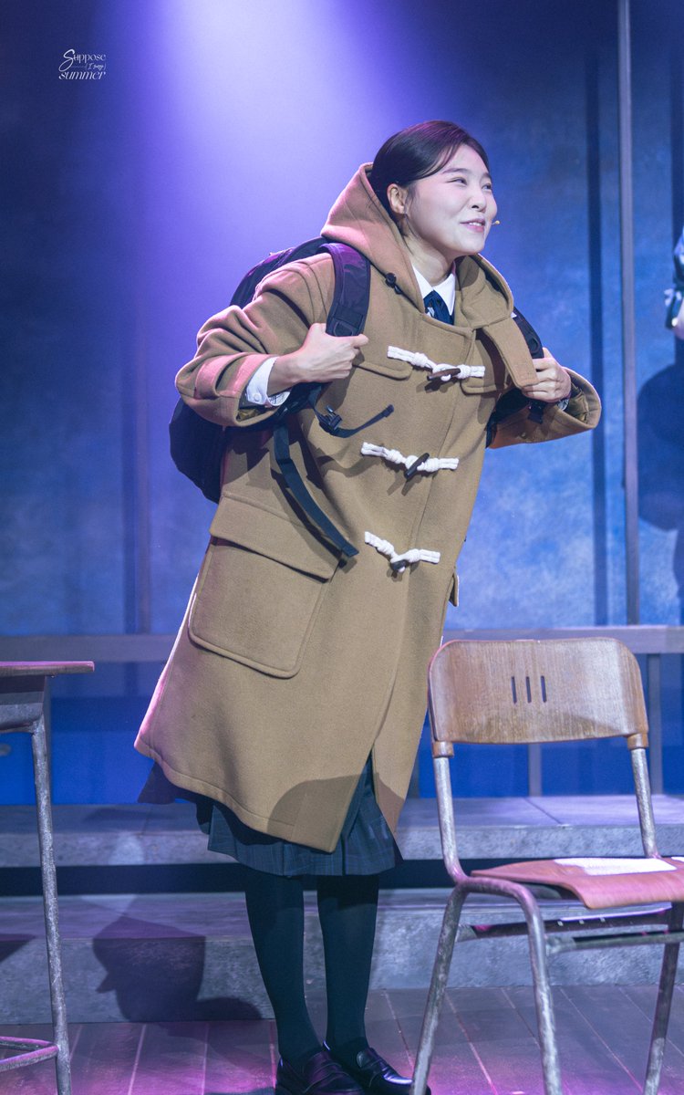 언덕 아래 📮 tweet media