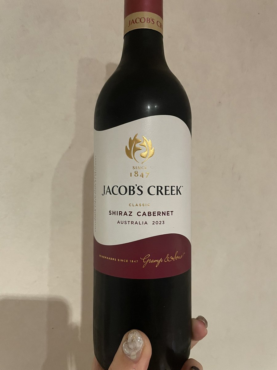 OKさんで見つけた シラーワイン🍷 リピ買いしてきた。 よくみたら