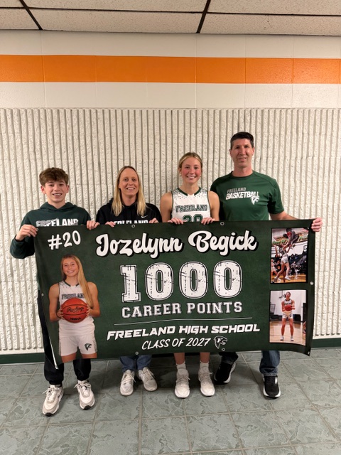 Jozelynn Begick tweet media