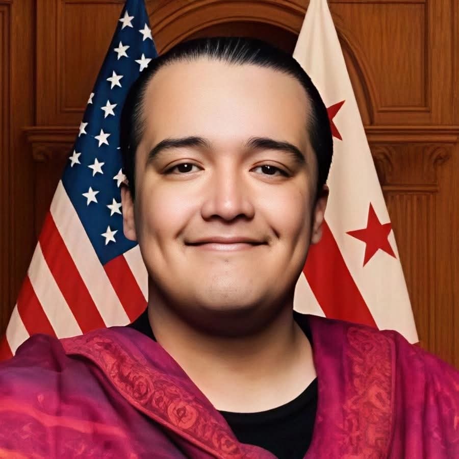 🚨BREAKING: D.C. Democrat running for Congress charged with distributing ...