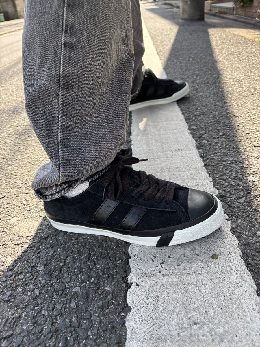 eiji_ihara's tweet photo. 今日のPRO-Keds × CLUCT × @mitasneakers
ROYAL PLUS SUEDE LO “BLACK”
#今日のPRO-Keds #prokeds #royalplus https://t.co/iYm5999d4S
