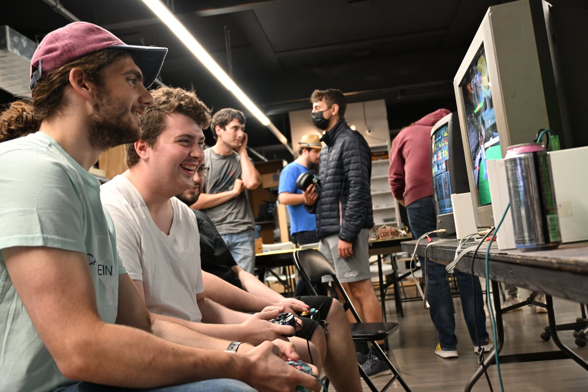 DKM Network tweet media