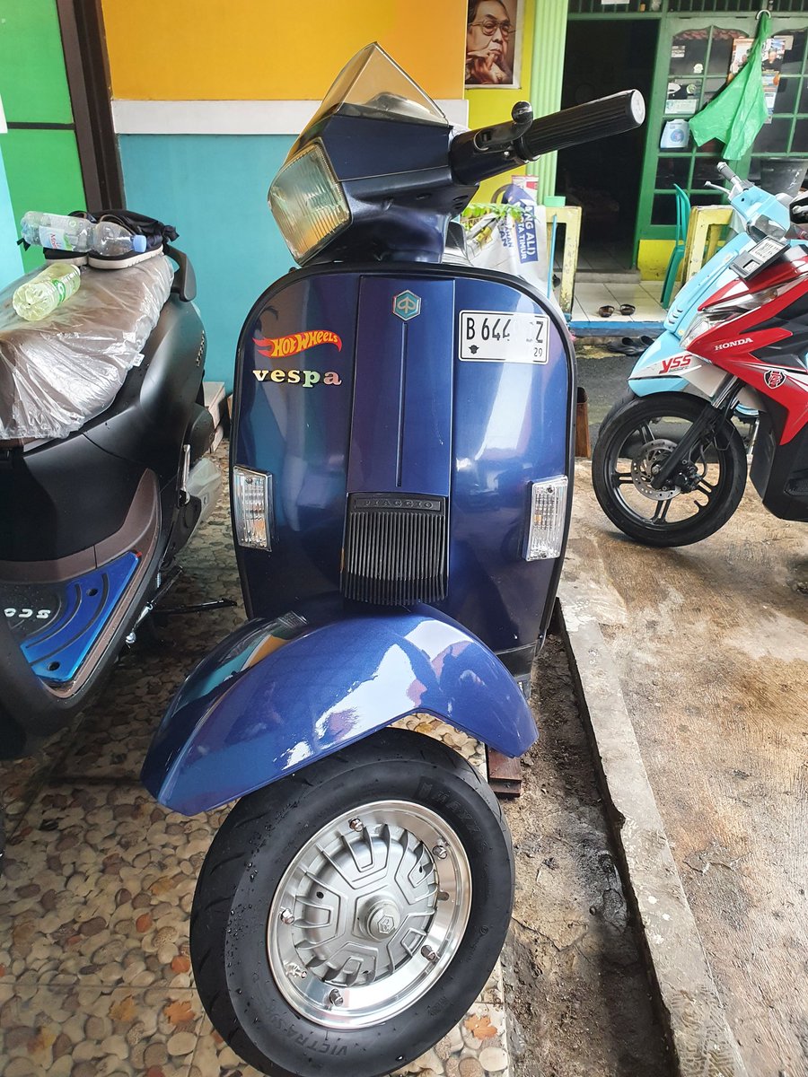 xsweiss's tweet photo. @txtdarionlshop WTS vespa Excel th 1990
Mesin aman
Blok set mallosi177
Knalpot bigbox polini
Koil BGM
Karbu 2424
Per kopling mallosi
Handle SIP
Velg Ban baru
Kelistrikan normal lampu
Aki baru
Starter nyala
Shock belakang YSS ori
Surat lengkap
Pajak mati 2025 Lupa bayar karna gak pernah dipake https://t.co/BxOr4L0tX3