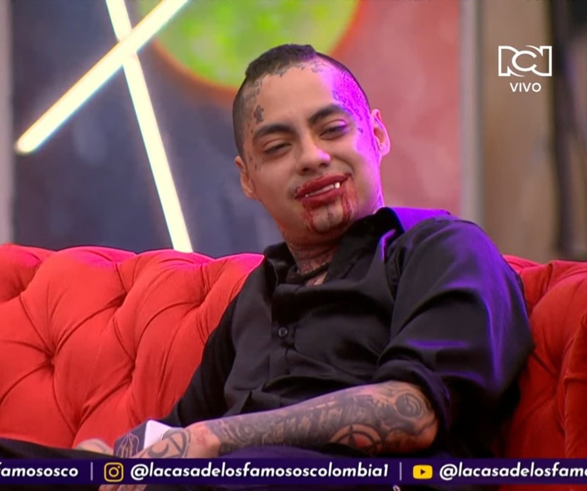 El mío personal siempre, amando el Nicolás desde 2009 y el nuevo que salió de la casa. 🖤🖤✨✨🌽🌽

#LaCasadelosFamososCol3 #LaCasaDeLosFamososCol