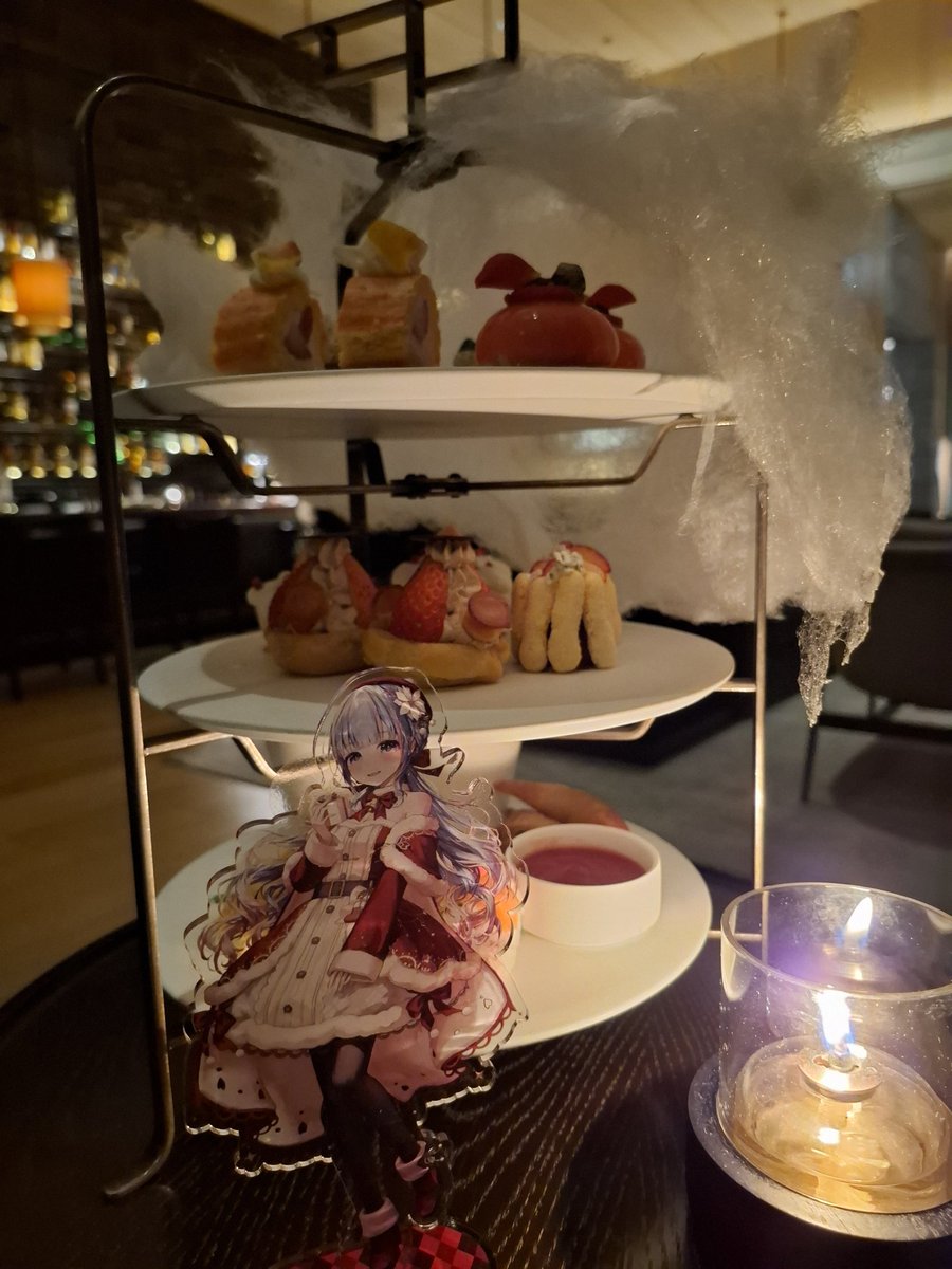 ULT_sumitaro's tweet photo. ここ最近のリヤイベが、旅行に重なってしょんぼり…。
だから、さくちゃんと一緒に来ております。
絶対にこのさくちゃんが、合うと思ってた🫶

 #碧依さくら https://t.co/CBhp6kEqQf