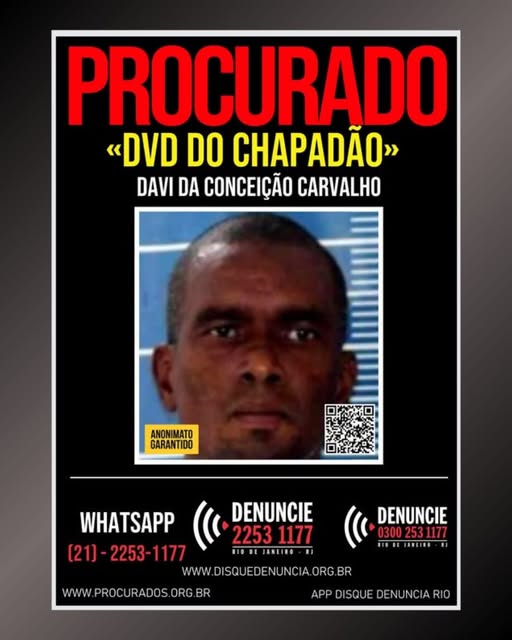 "DVD DO CHAPADÃO", SE ENCONTRA NA CONDIÇÃO DE EVADIDO DO SISTEMA PENITENCIÁRIO

Davi da Conceição Carvalho, "Davi do Chapadão" ou "Pinóquio", de 43 anos, antes de ser preso em 2014, liderava o tráfico na Comunidade Final Feliz, no Complexo do Chapadão,