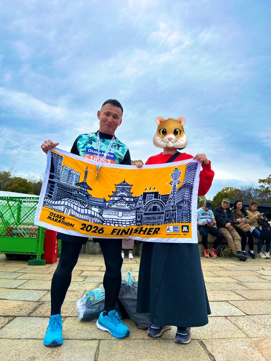 SHIMAYAN99's tweet photo. ４度目の大阪マラソン挑戦も無事に完走🏅
今年は天候に恵まれて暖かくて走りやすかった🐾
30㎞過ぎからの失速は相変わらず…
久しぶりにハードなマラソンになったけど、楽しかったから満足かな✨ https://t.co/nryyA7vs1m