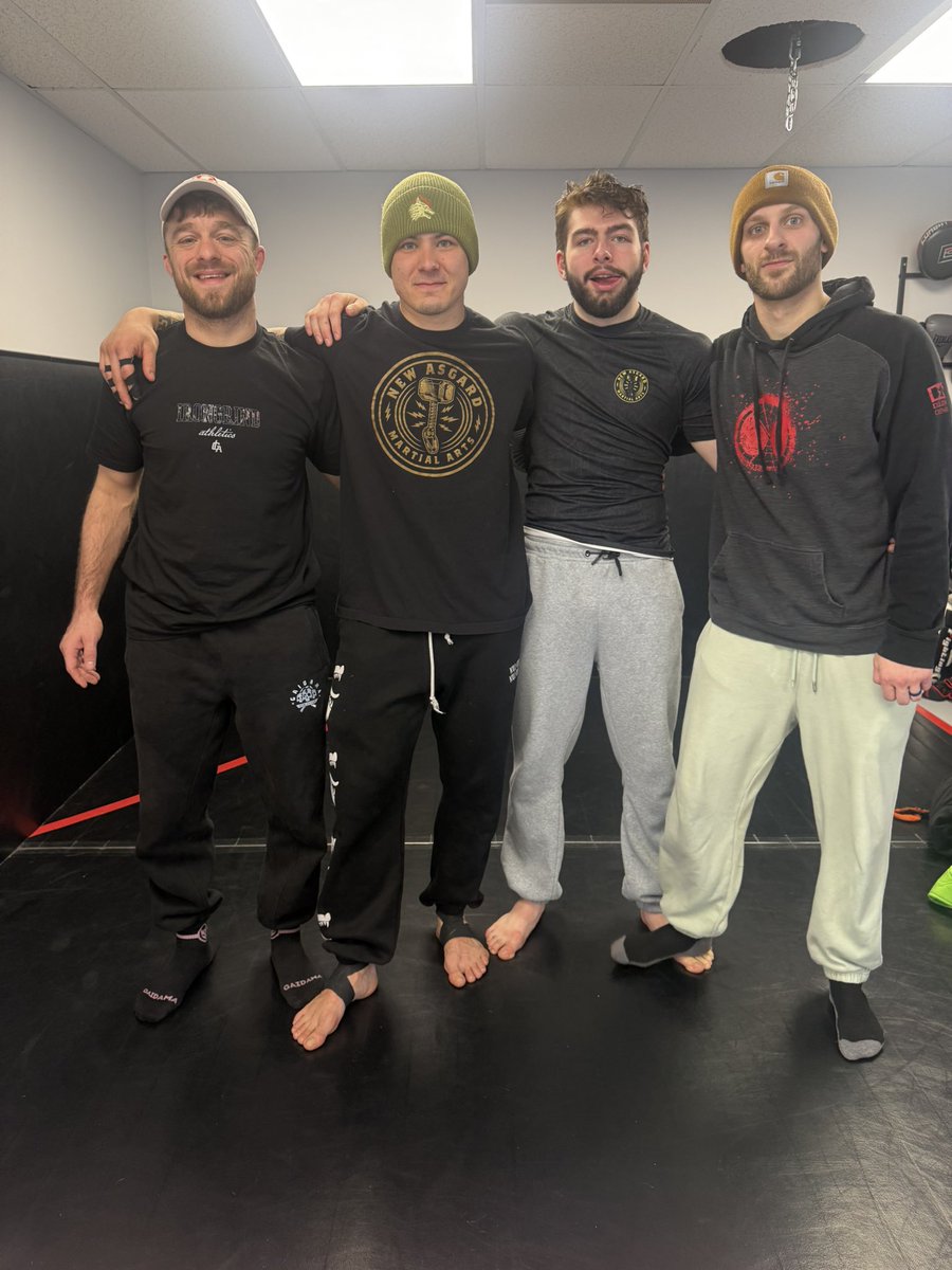 AJ Discianni tweet media