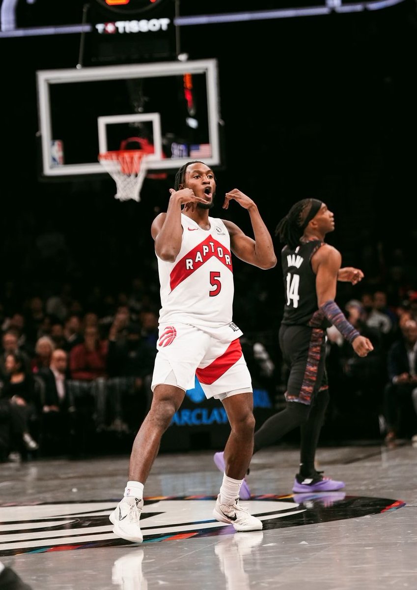 Immanuel Quickley vs the Bucks:

32 points
3 rebounds
9 assists
1 steal
11/19 FG
5/11 3PT
5/5 FT

🔥🔥🔥