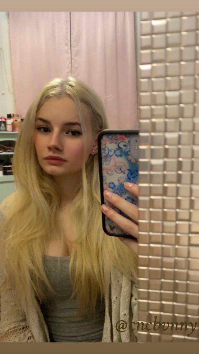 Strawbvnnyx 🩷 tweet media