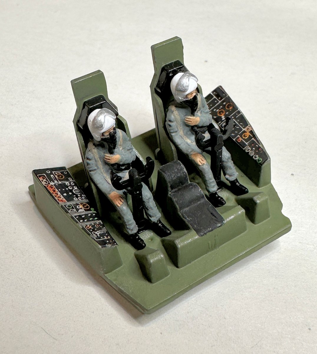 BoweModels tweet media