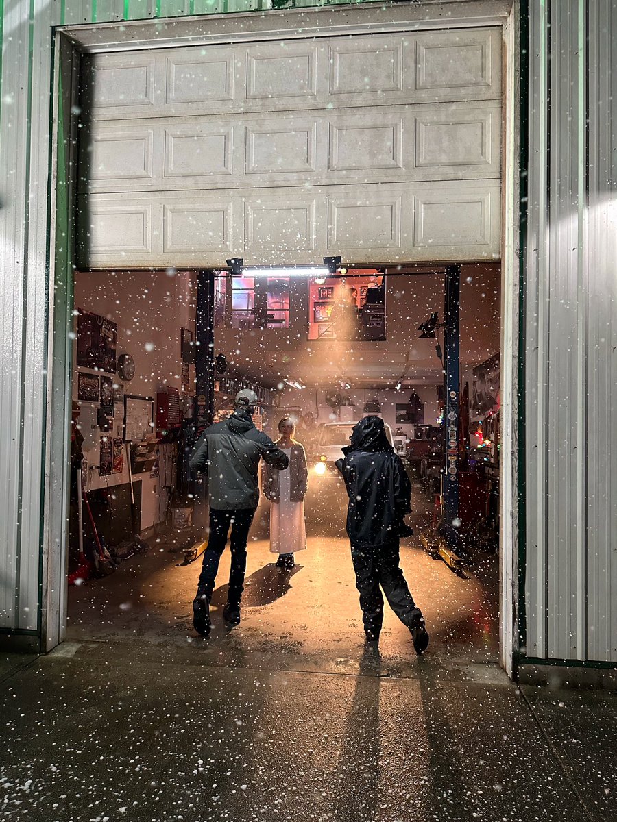 roguescots's tweet photo. A film set is a lot like a workshop, especially when filming at a literal workshop. 🧰⚙️ https://t.co/mS2mvFdg8s