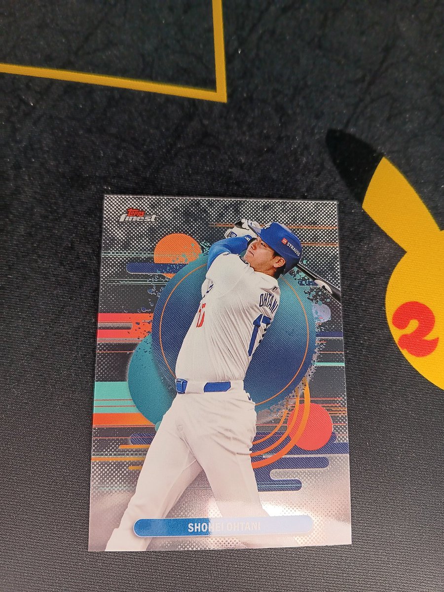 I'm looking to trade some duplicate Ohtani's. I'm looking primarily for Ohtani, but Skenes would do. I have 2 sets of the Stars of MLB and finest.