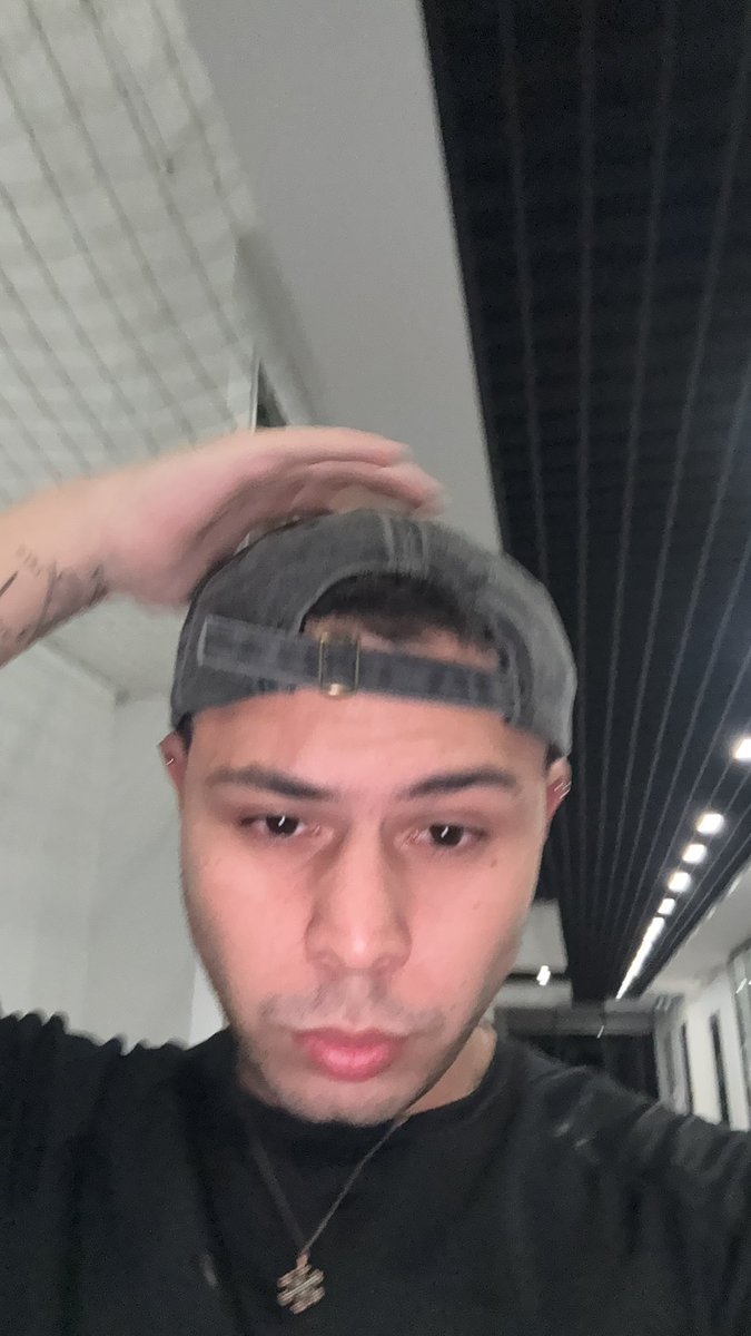 yarın 8de derse gidicez gozler yarra yedi ama bu Wild Rift oynayamayacagim anlamina gelmiyor