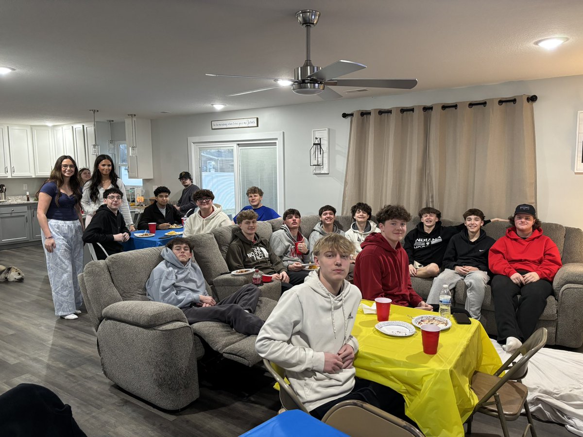 New Washington Boys Basketball tweet media