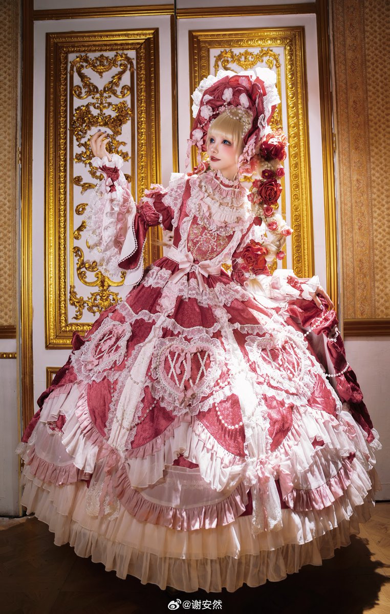 本日23日まで ロング丈は、圧倒的なボリューム感と重厚感で、特別な日