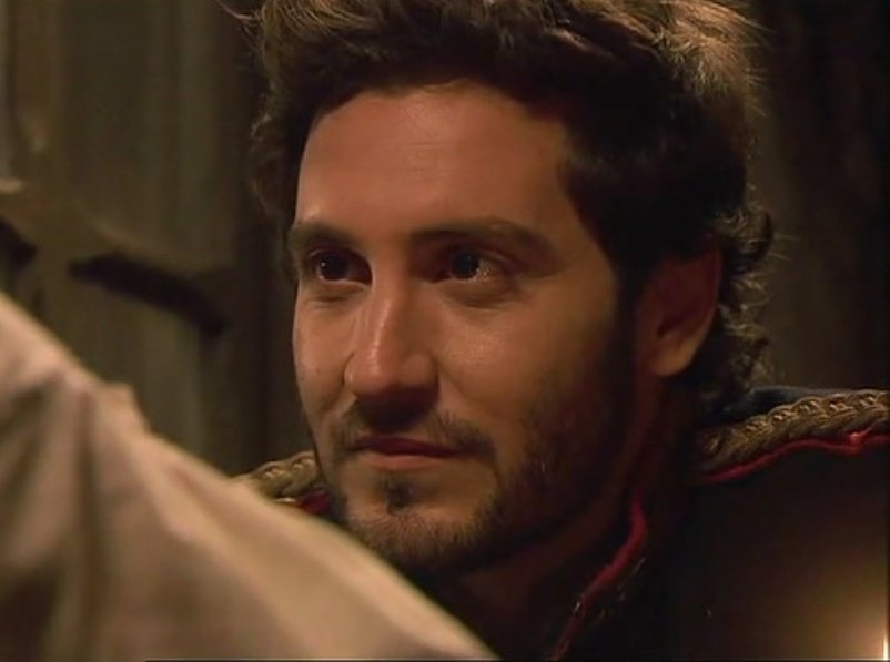 ross🤍 roschel era🦂 tweet media