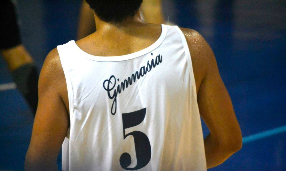 Revolucion989's tweet image. #MIGBASQUET GIMNASIA YA JUEGA
CON #VillaMitre #BB
#24 #FR #CS #LA 25/26 #POLI
RELATA #FernandoBorrazas POR #RadioRevolución 98.9 Y revolucion989.com.ar
LA UNICA RADIO GIMNASISTA DEL PLANO
#CGE #ARRIBAGIMNASIA
@M_IG @Revolucion989 @FerBorrazas @GimnasiaBasquet