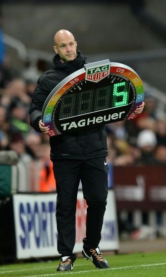 DemoOfUK's tweet image. Omo nobody pick shift reach Anthony Taylor for this UK 😂😂😂😂😂