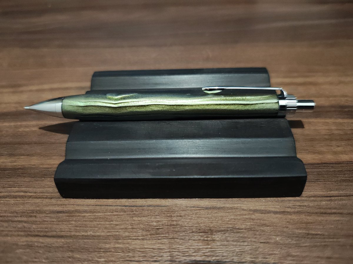 金杢犀 様（@kinmokuseiJAPAN） 【翠煙】屋久杉 浮造り 拭き漆 silver