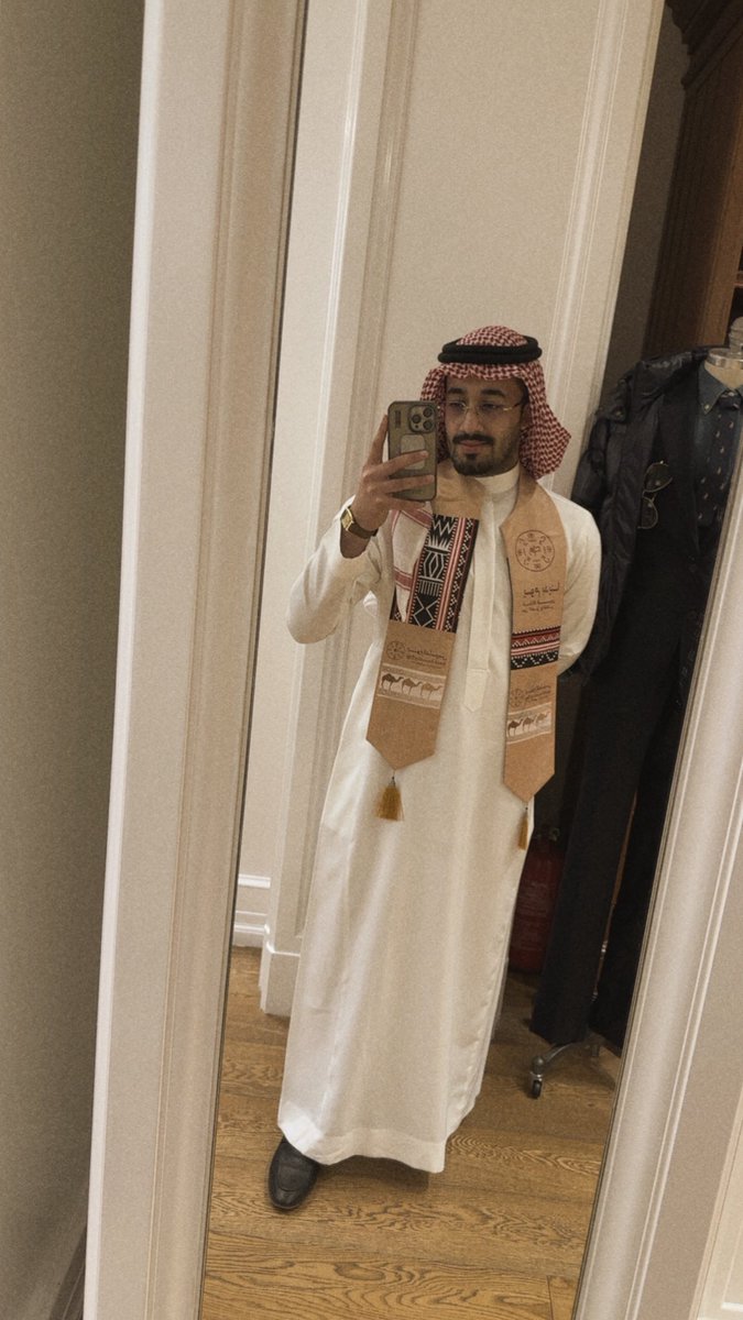 customer tweet media