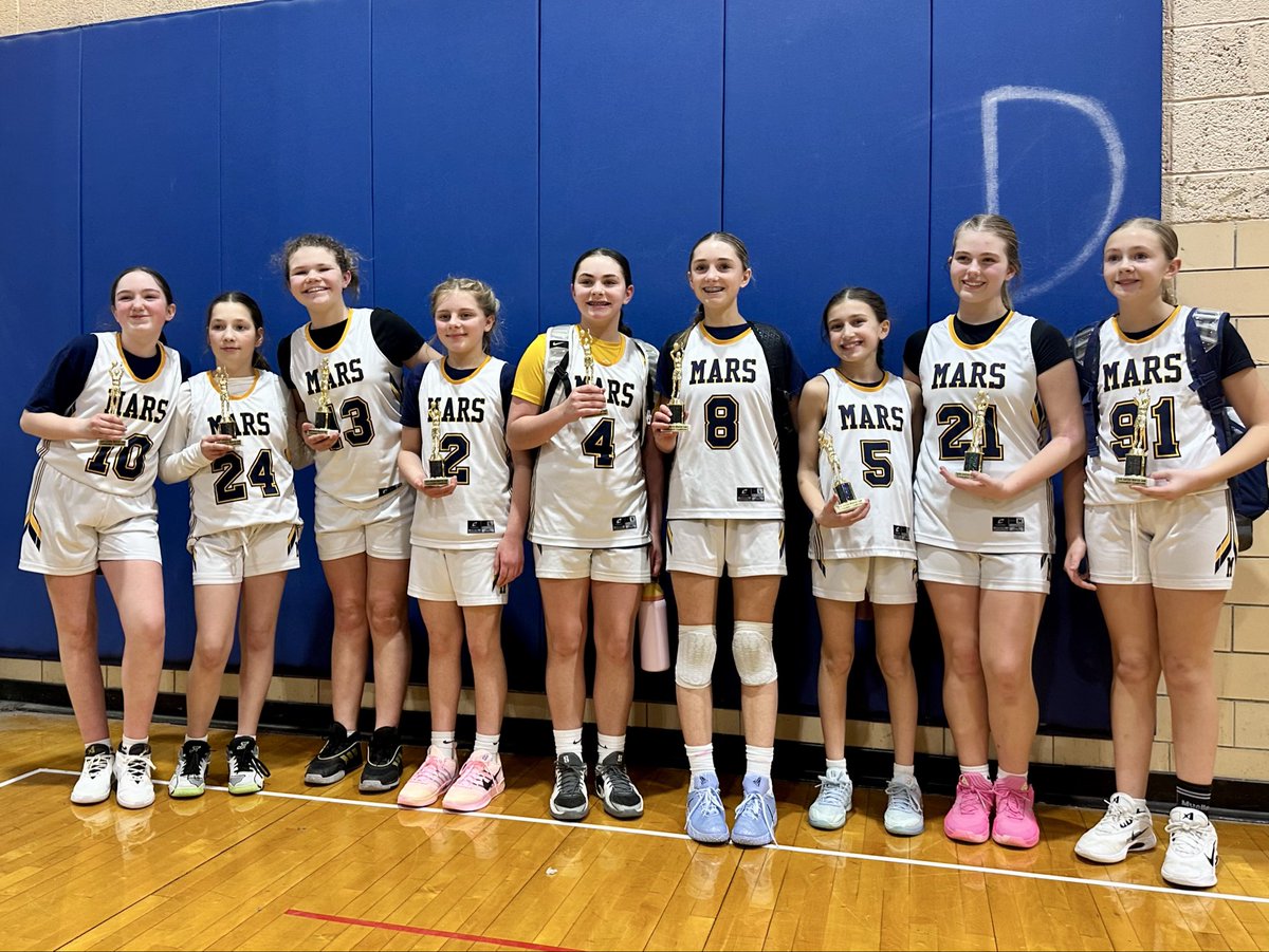 MGYBA_Hoops's tweet photo. GOLD for 6th Grade Blue 🥇💙💛
Shaler Winter Jam 6B Bracket Champions!
Defense locked in. Energy high. Team first always.
Proud of this crew 👏
#MGYBA #MarsProud #GirlsBasketball #WinterJam #PAHoops #YouthBasketball https://t.co/lwc01h1dId