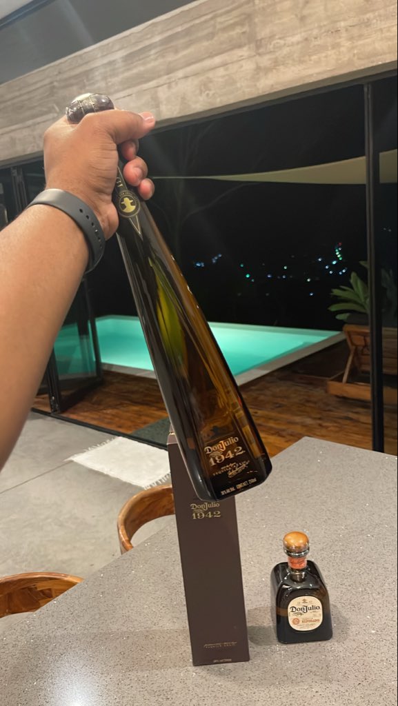 Happy Margarita Day 🥂